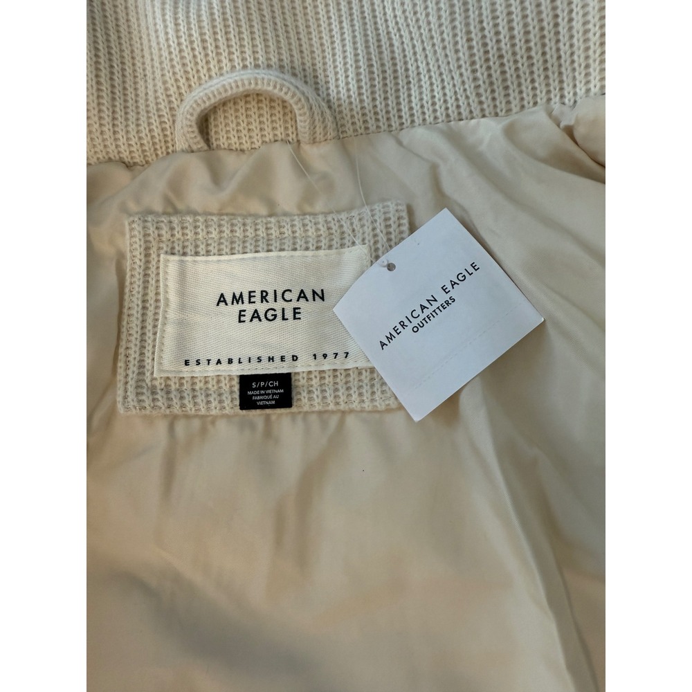 AE Cropped Sweater‎ Puffer Jacket  NWT - Picture 5 of 8